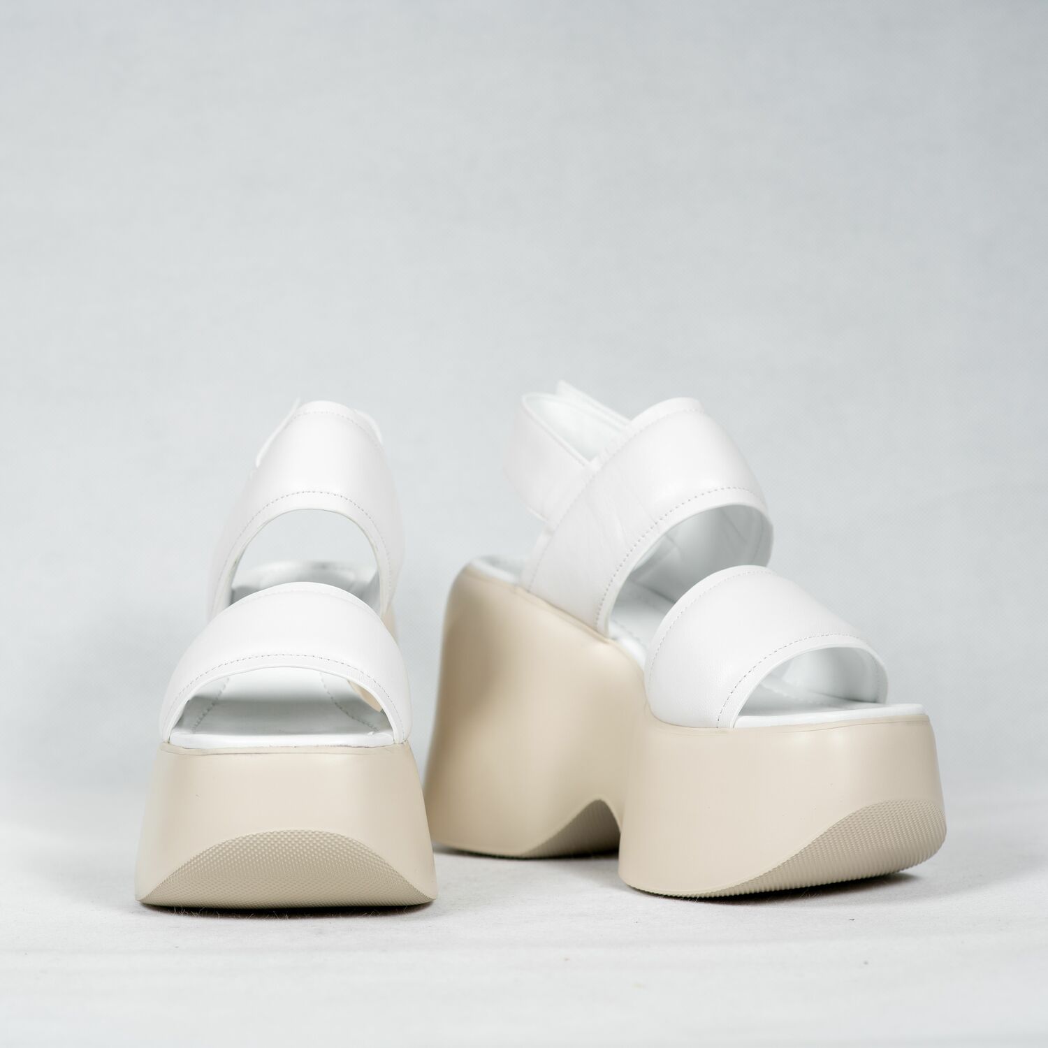 Sasha Fabiani WOMEN HEELED SANDALS