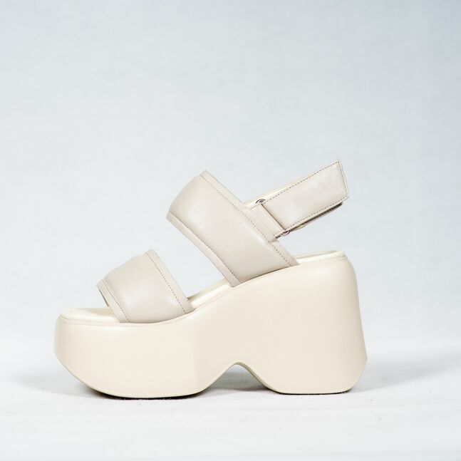 Sasha Fabiani WOMEN HEELED SANDALS