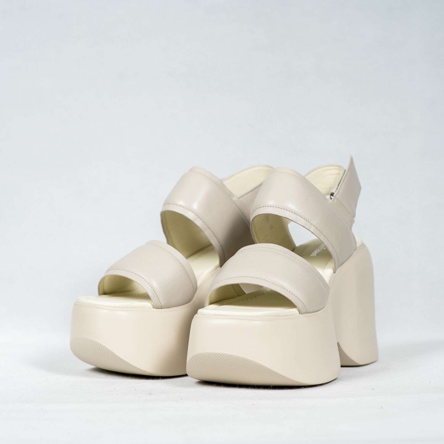 Sasha Fabiani WOMEN HEELED SANDALS