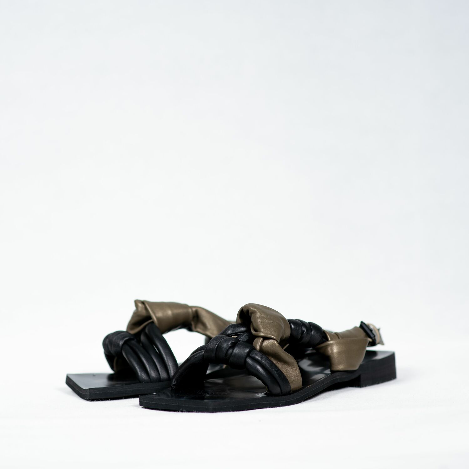 Sasha Fabiani WOMEN SANDALS