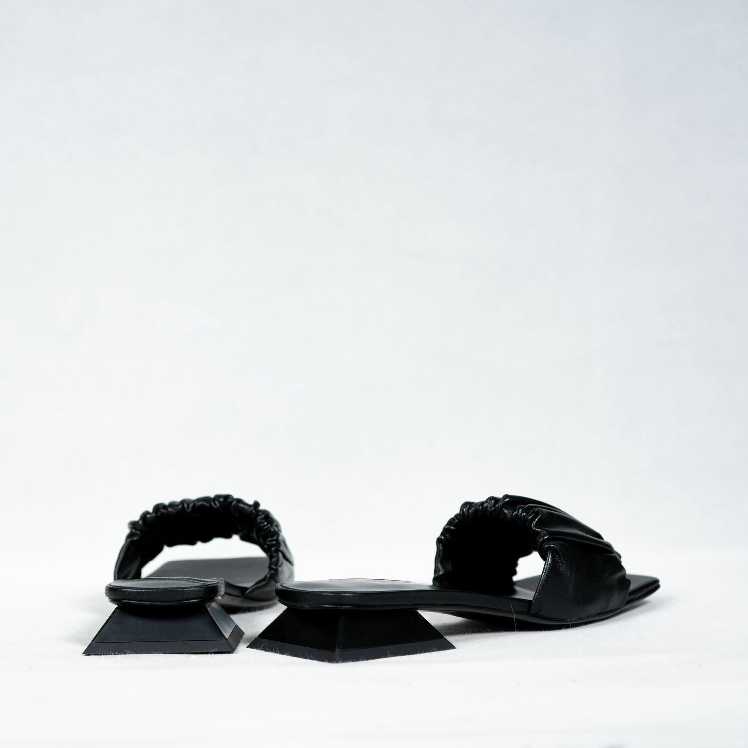 Sasha Fabiani WOMEN SLIPPERS