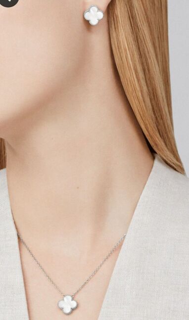 Vca alhambra necklace