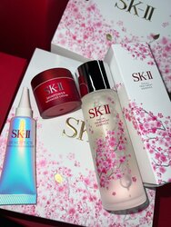 Sk ii -2 sard garsan sakura limited edition 