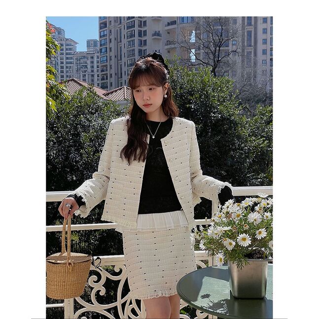TWEED BLAZER AND SKIRT WHITE
