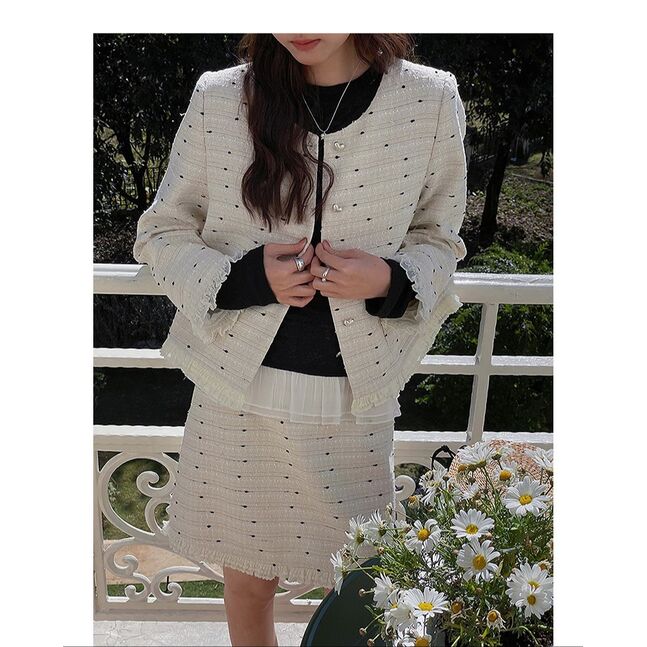 TWEED BLAZER AND SKIRT WHITE