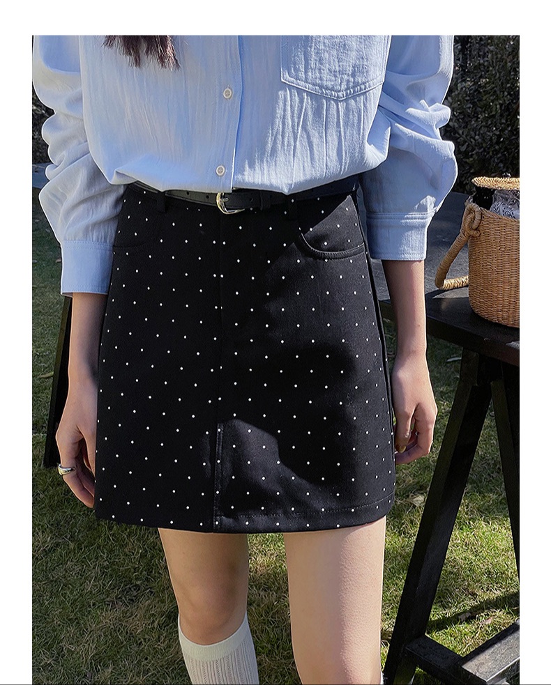 BLACK MINI RETRO DOT SKIRT
