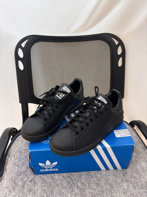 Stan smith