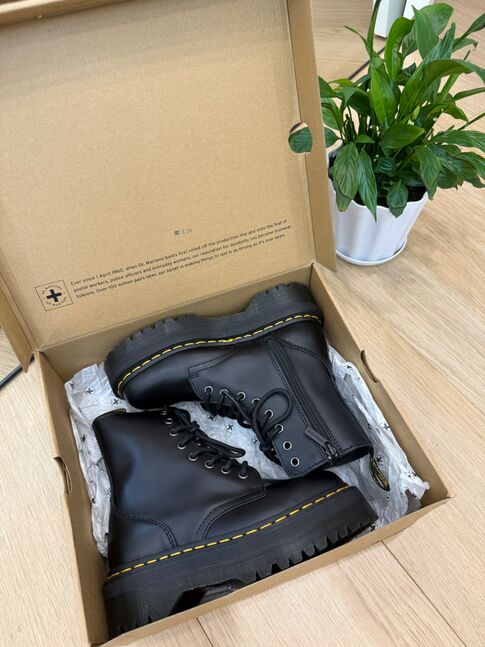 Dr martens jadon