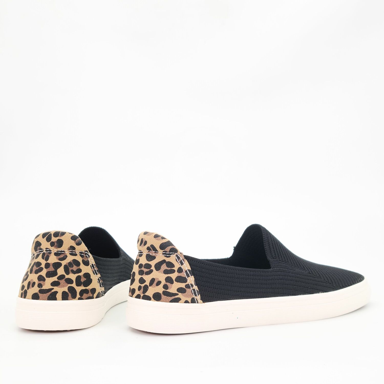 BAGATT WOMEN SLIP-ONS