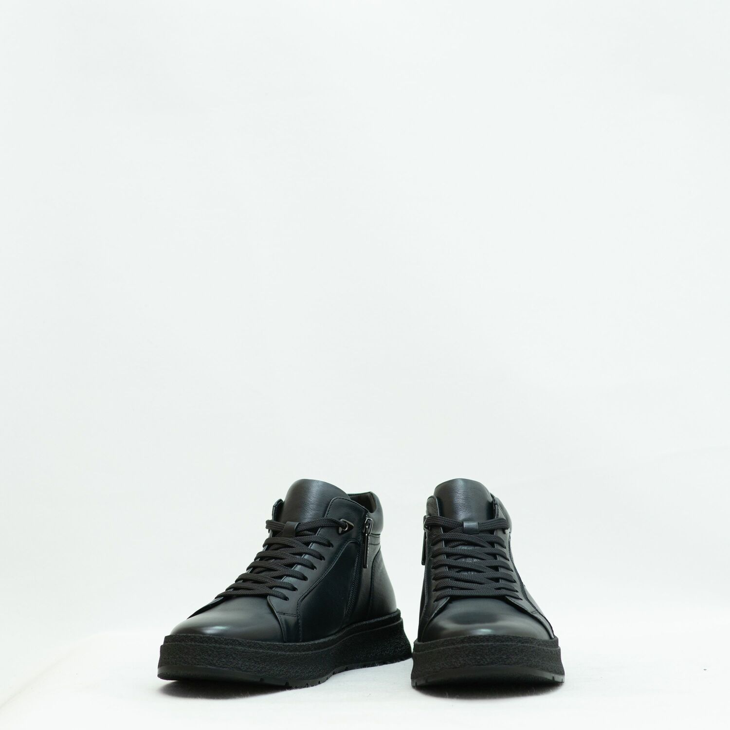 CINDY C ERIC MEN SNEAKERS