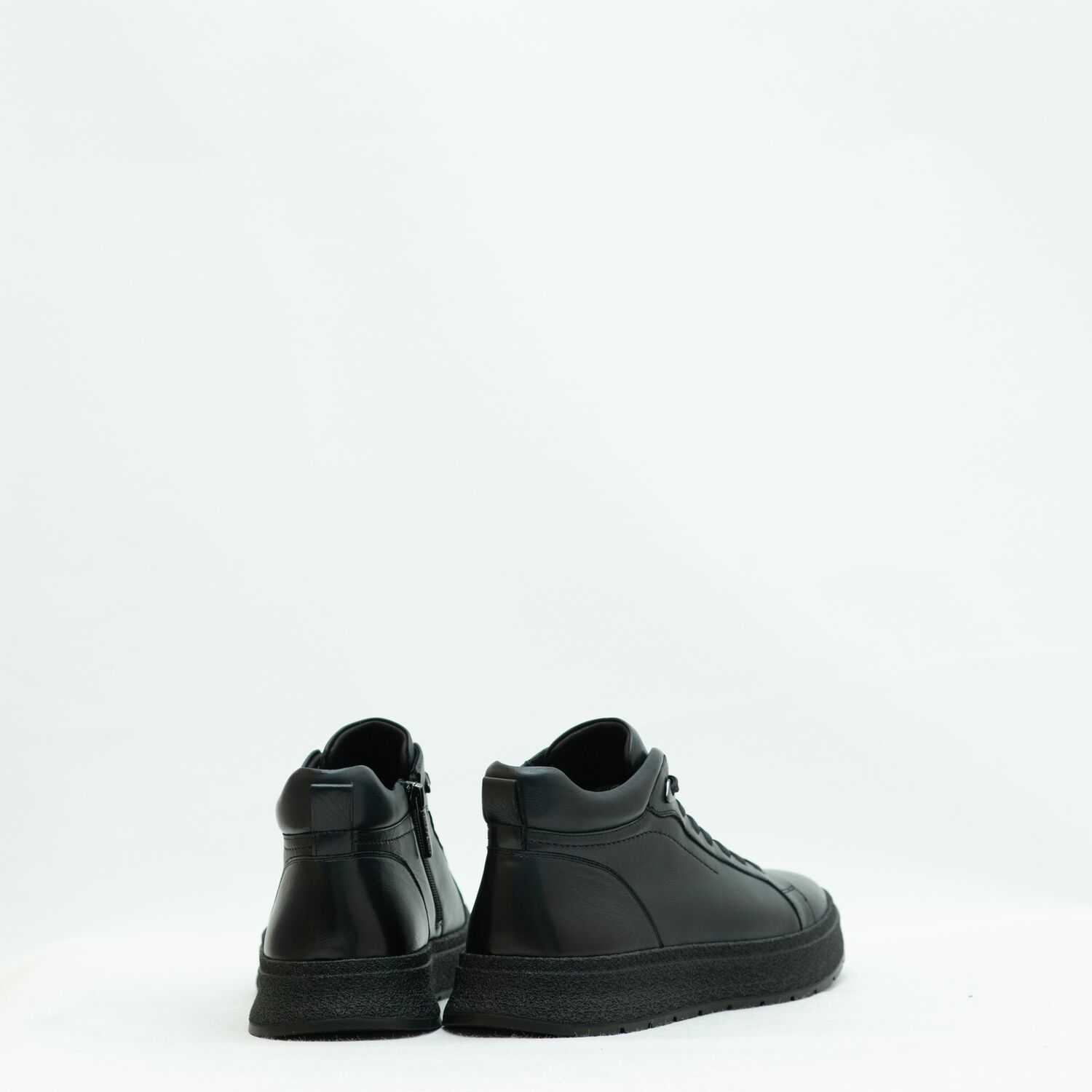 CINDY C ERIC MEN SNEAKERS