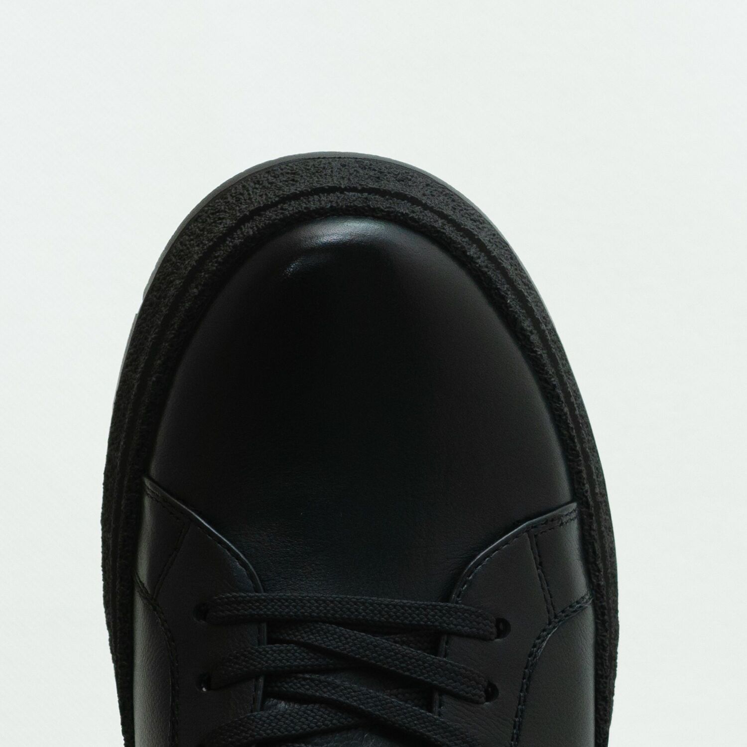 CINDY C ERIC MEN SNEAKERS