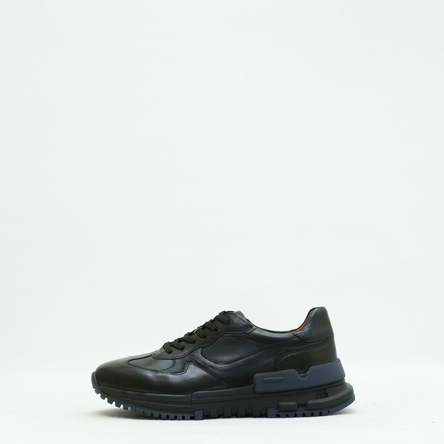 CINDY C ERIC MEN SNEAKERS