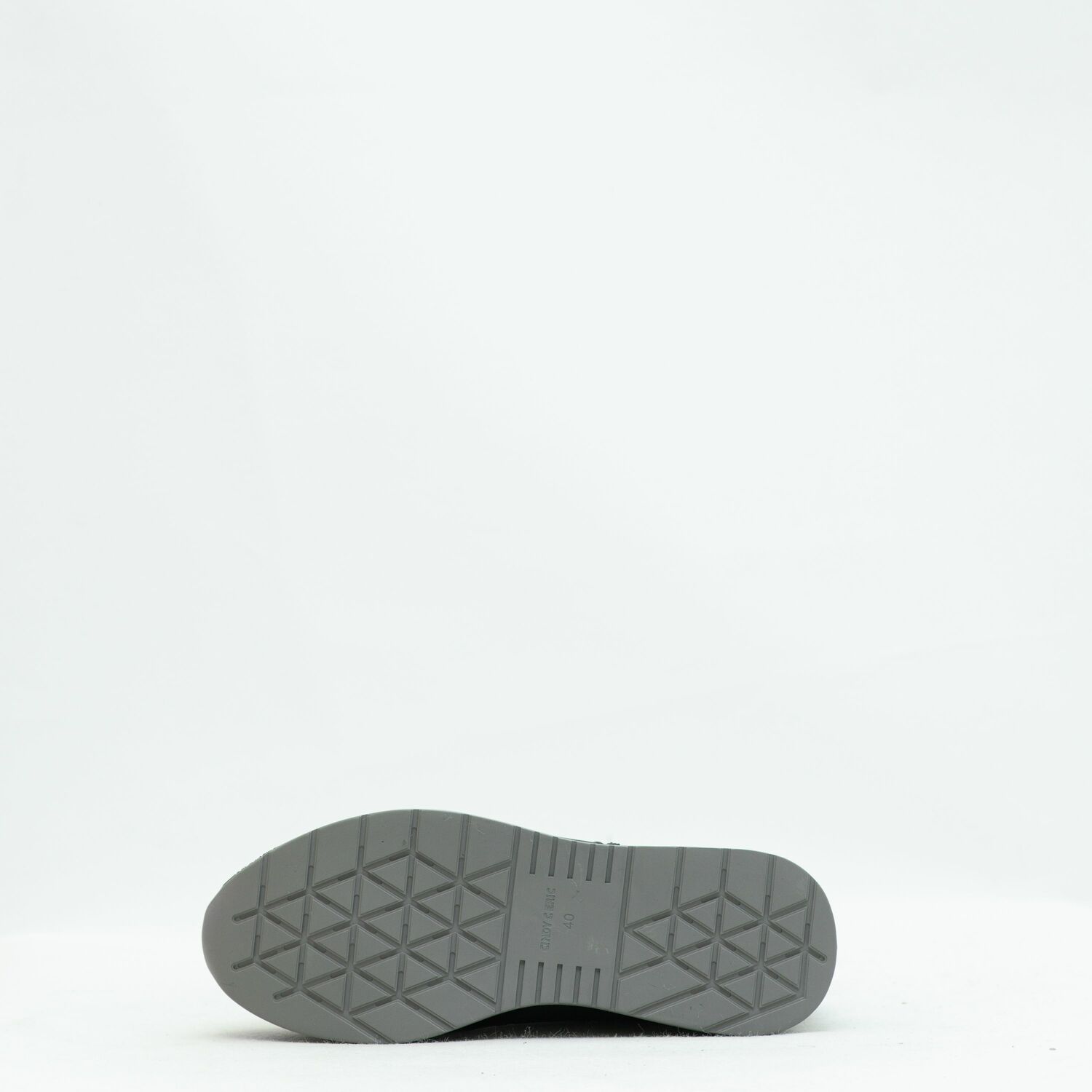 CINDY C ERIC MEN SNEAKERS