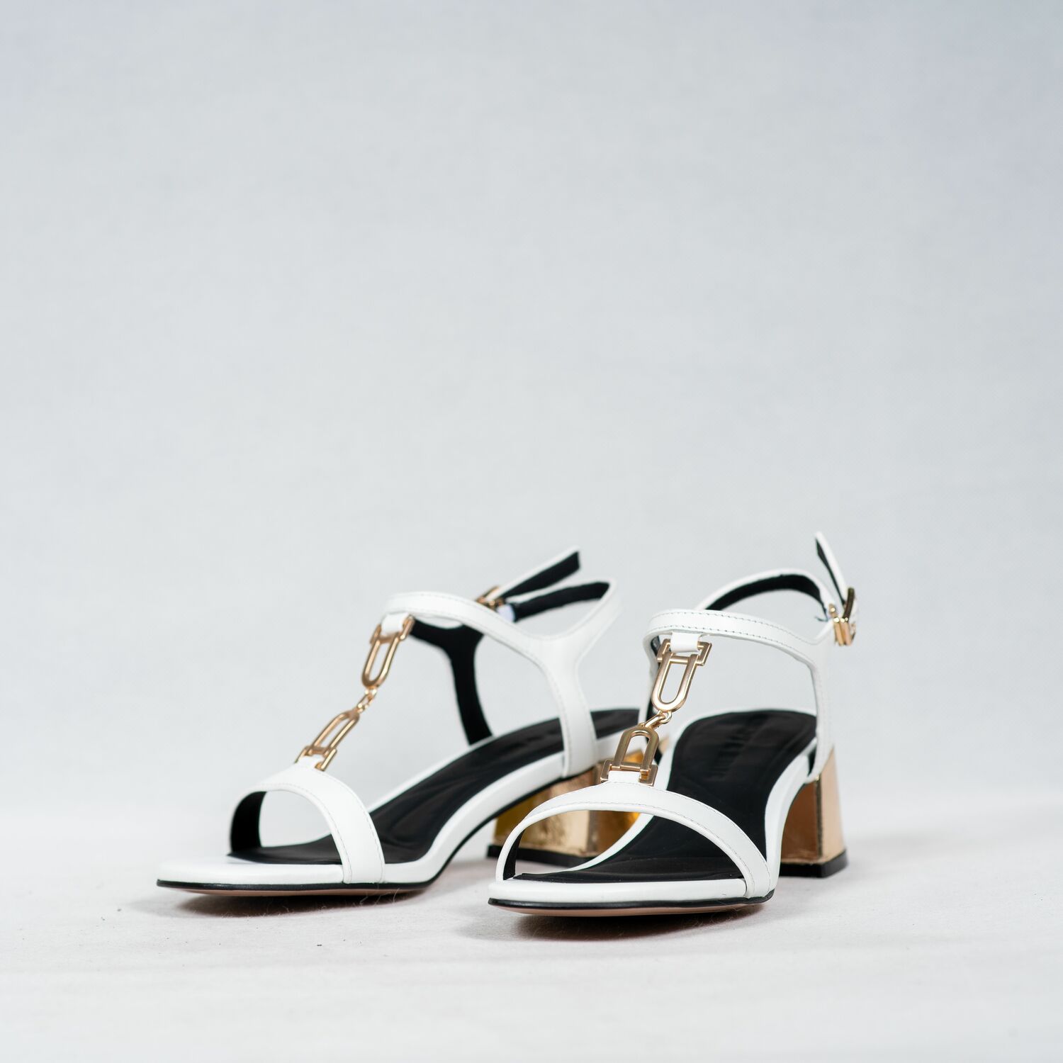 CINDY C ERIC WOMEN HEELED SANDALS