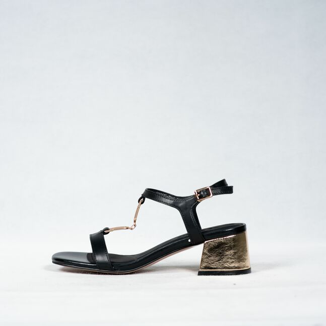 CINDY C ERIC WOMEN HEELED SANDALS