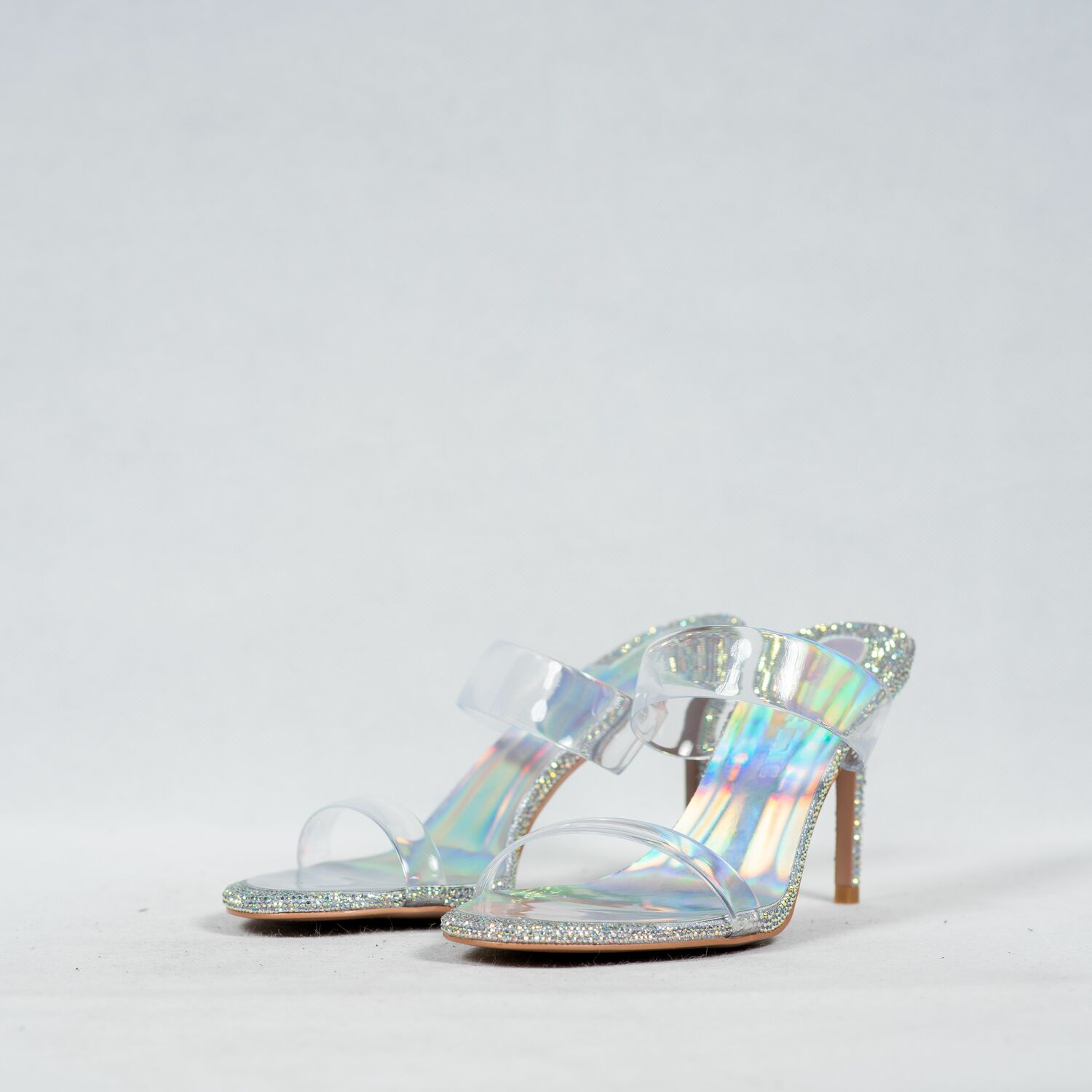 CINDY C ERIC WOMEN HEELED SANDALS