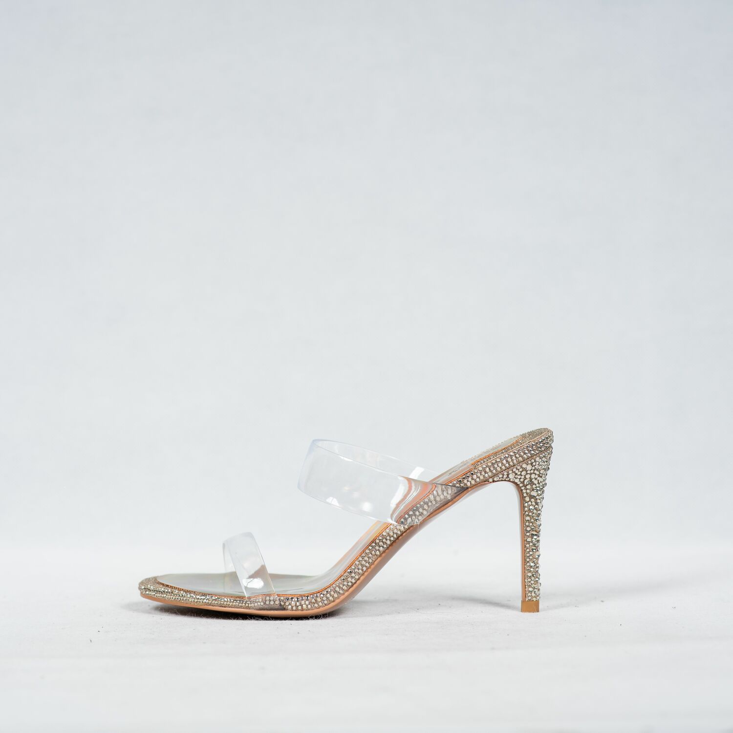 CINDY C ERIC WOMEN HEELED SANDALS