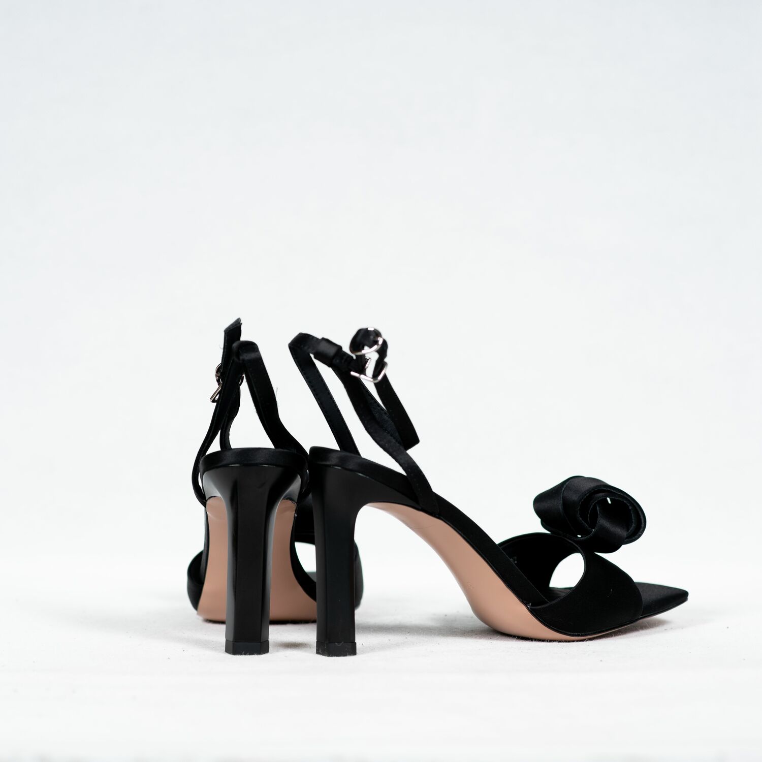 CINDY C ERIC WOMEN HEELED SANDALS