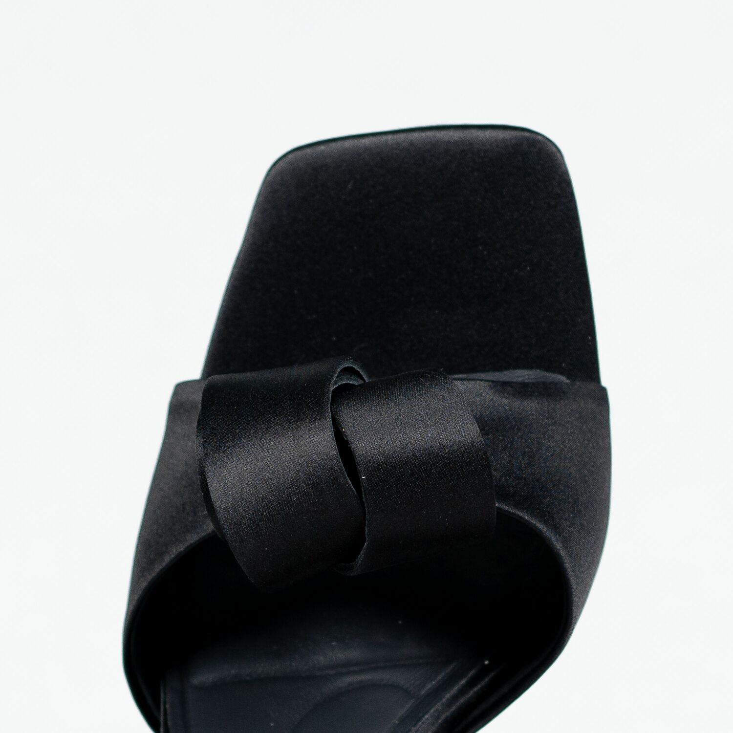 CINDY C ERIC WOMEN HEELED SANDALS
