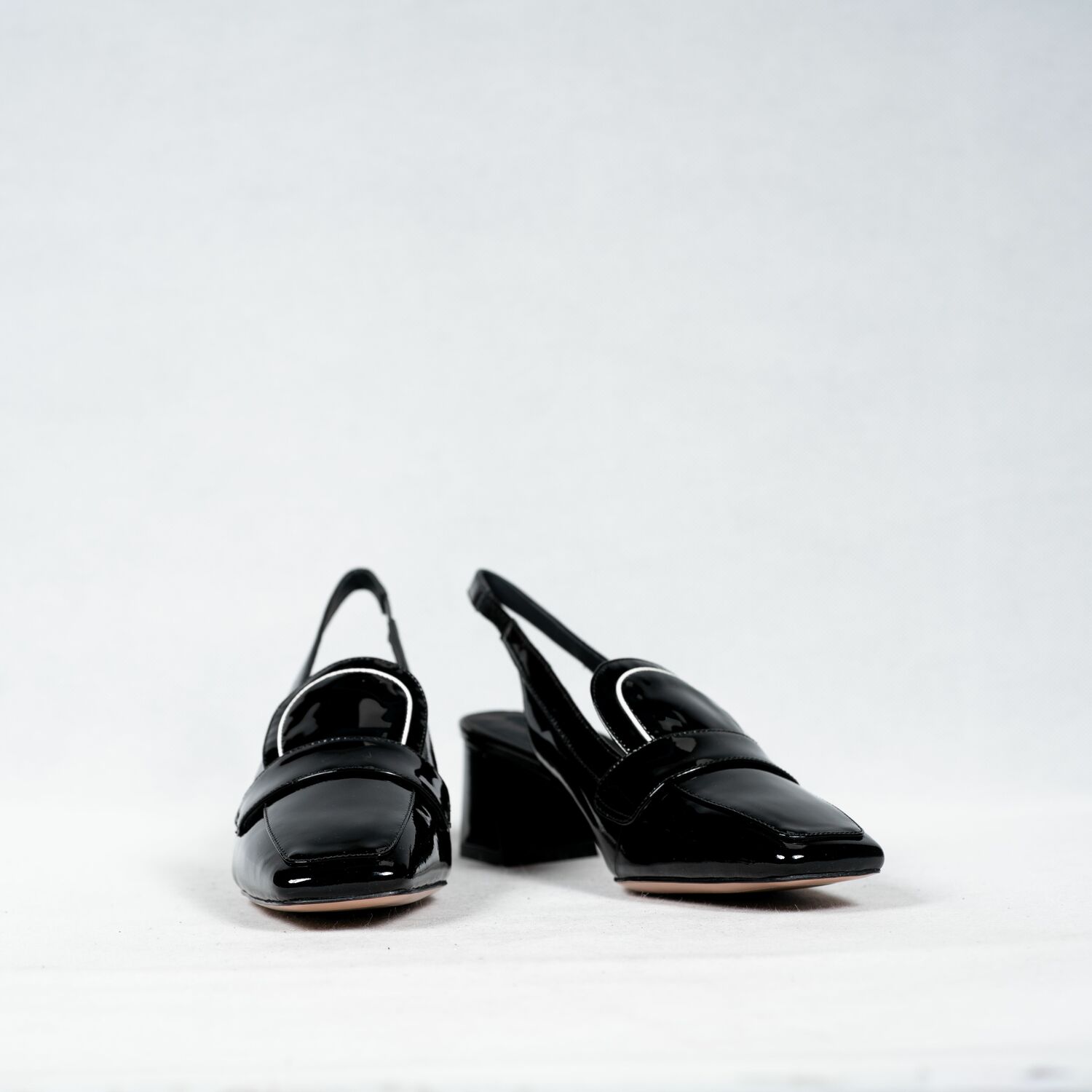 CINDY C ERIC WOMEN HEELED SANDALS