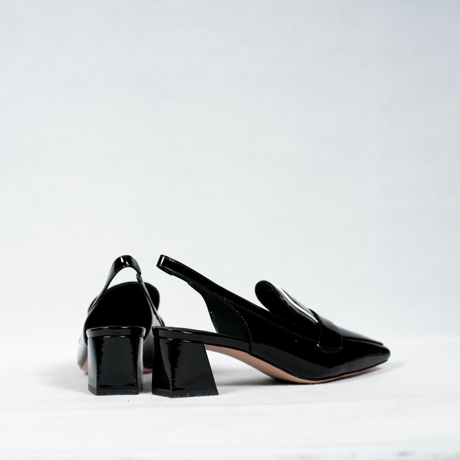 CINDY C ERIC WOMEN HEELED SANDALS