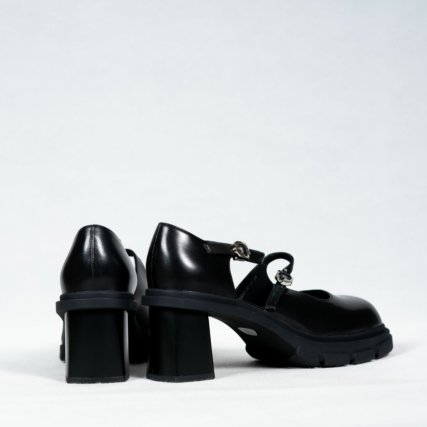 CINDY C ERIC WOMEN LOAFERS