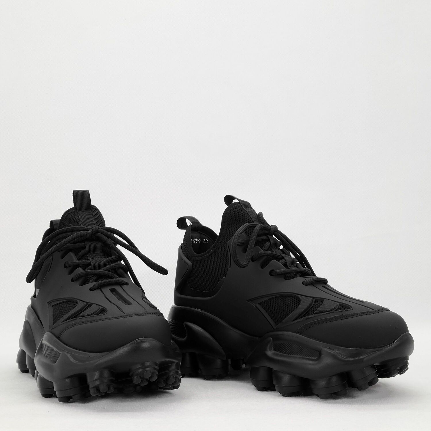 CINDY C ERIC WOMEN SNEAKERS