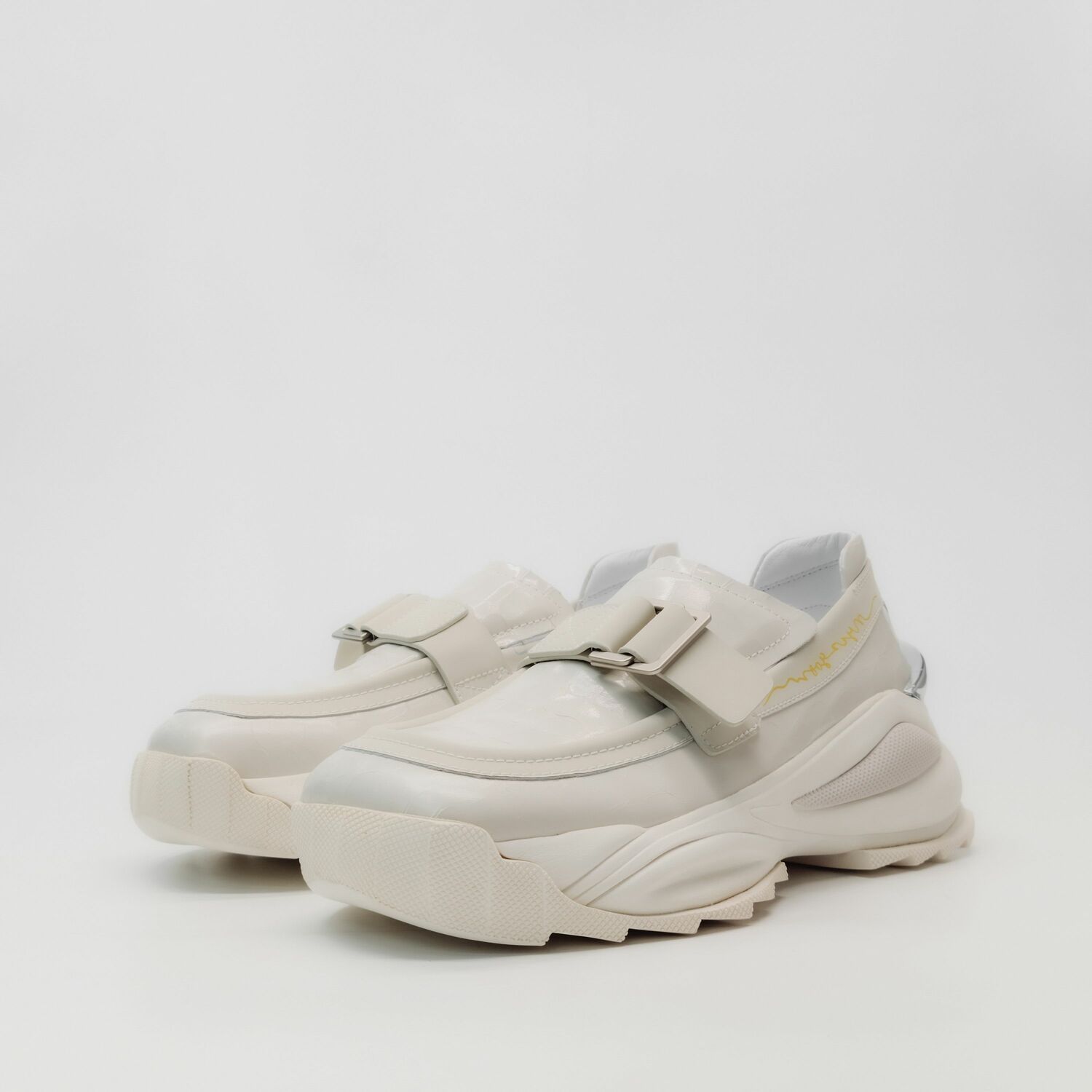 CINDY C ERIC SLIP-ON SHOES