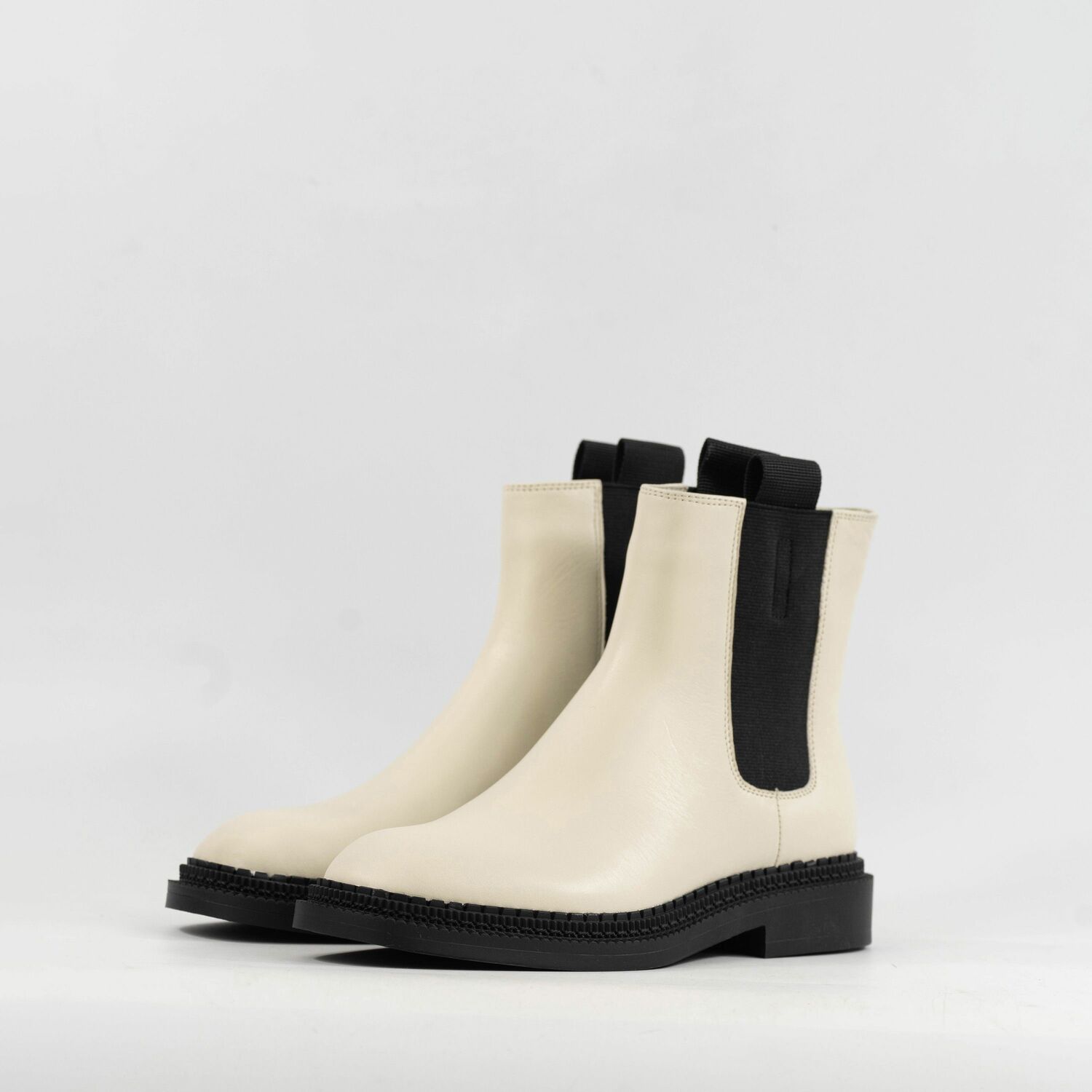 CINDY C ERIC WOMEN CHELSEA BOOTS