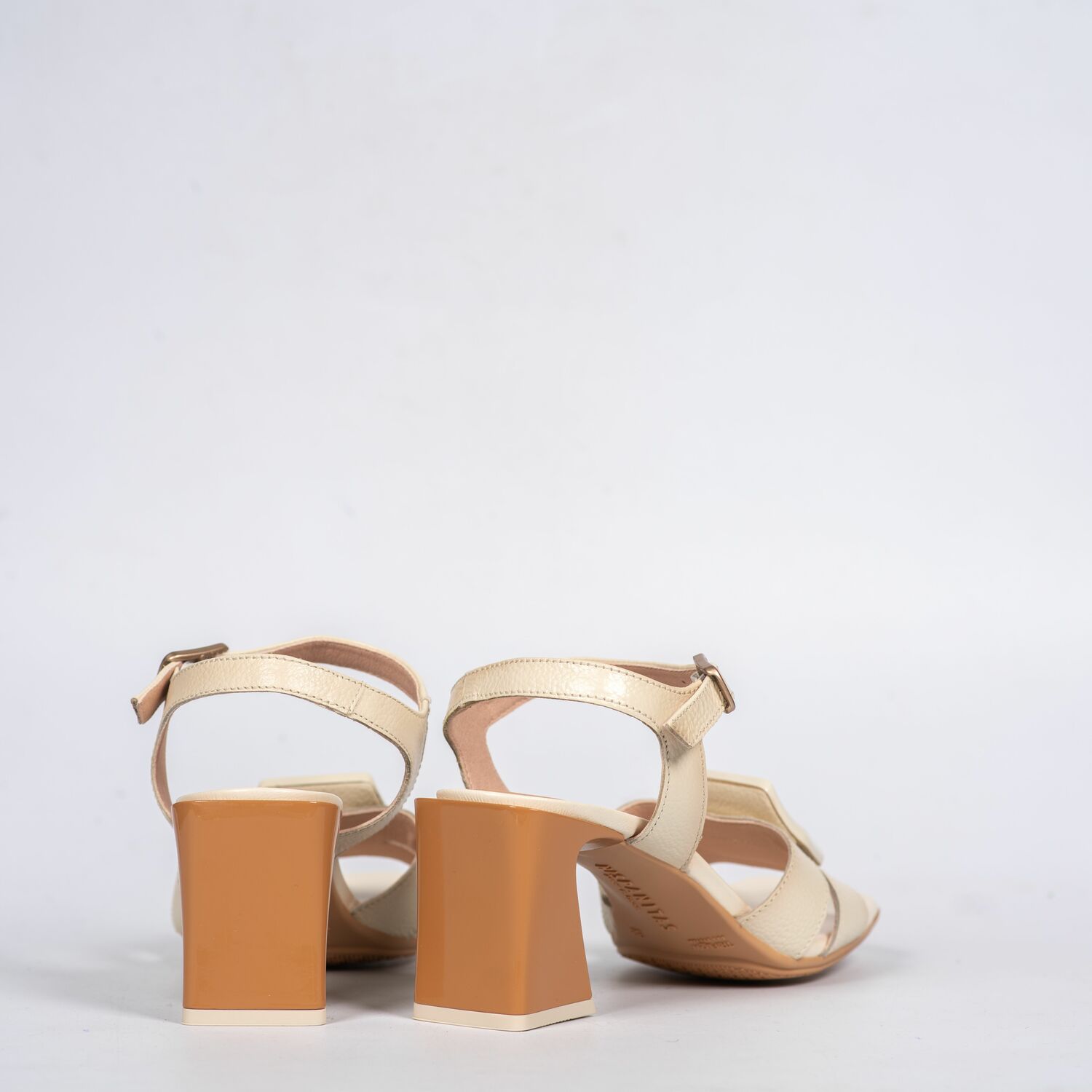 Hispanitas WOMEN HEELED SANDALS