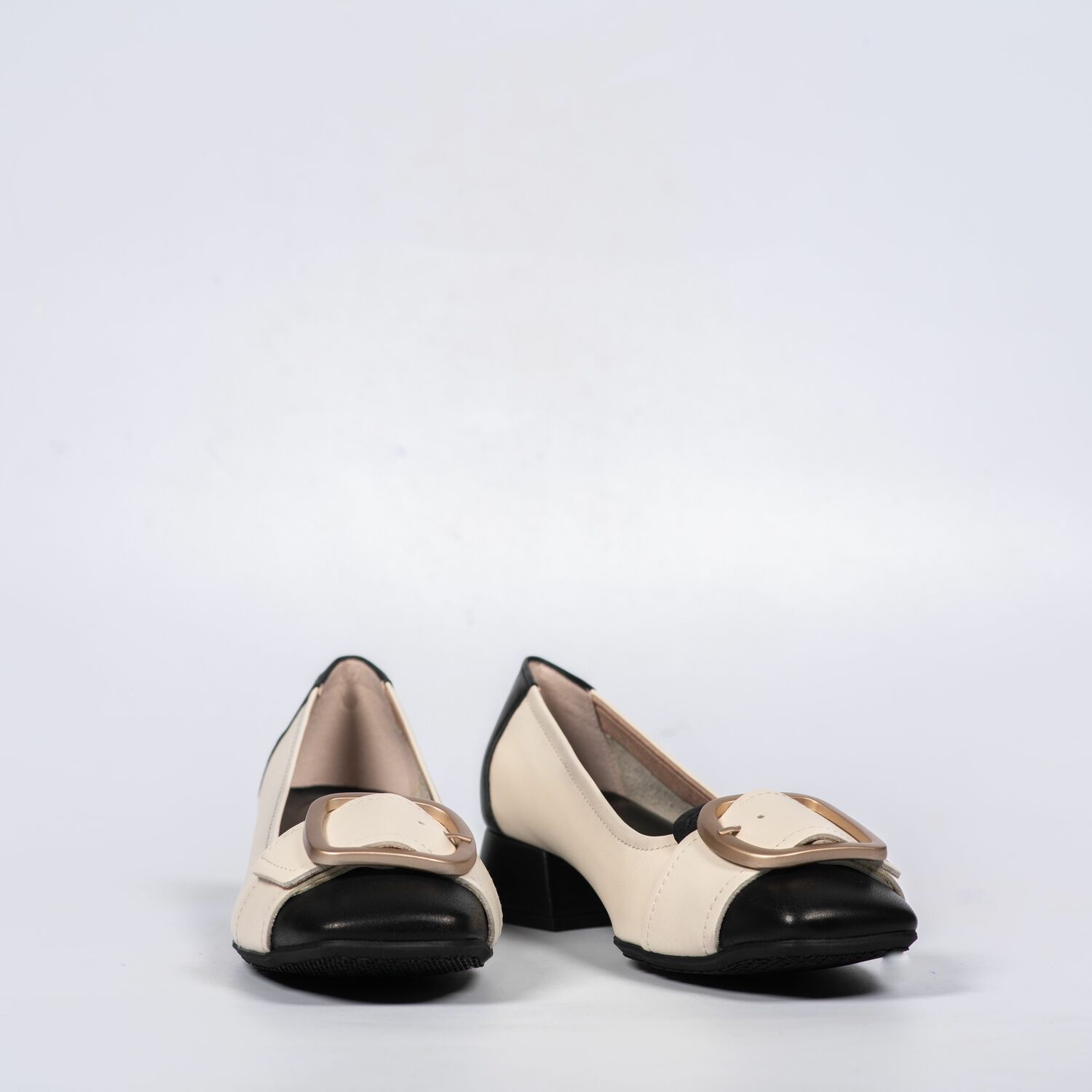 Hispanitas WOMEN LOAFERS
