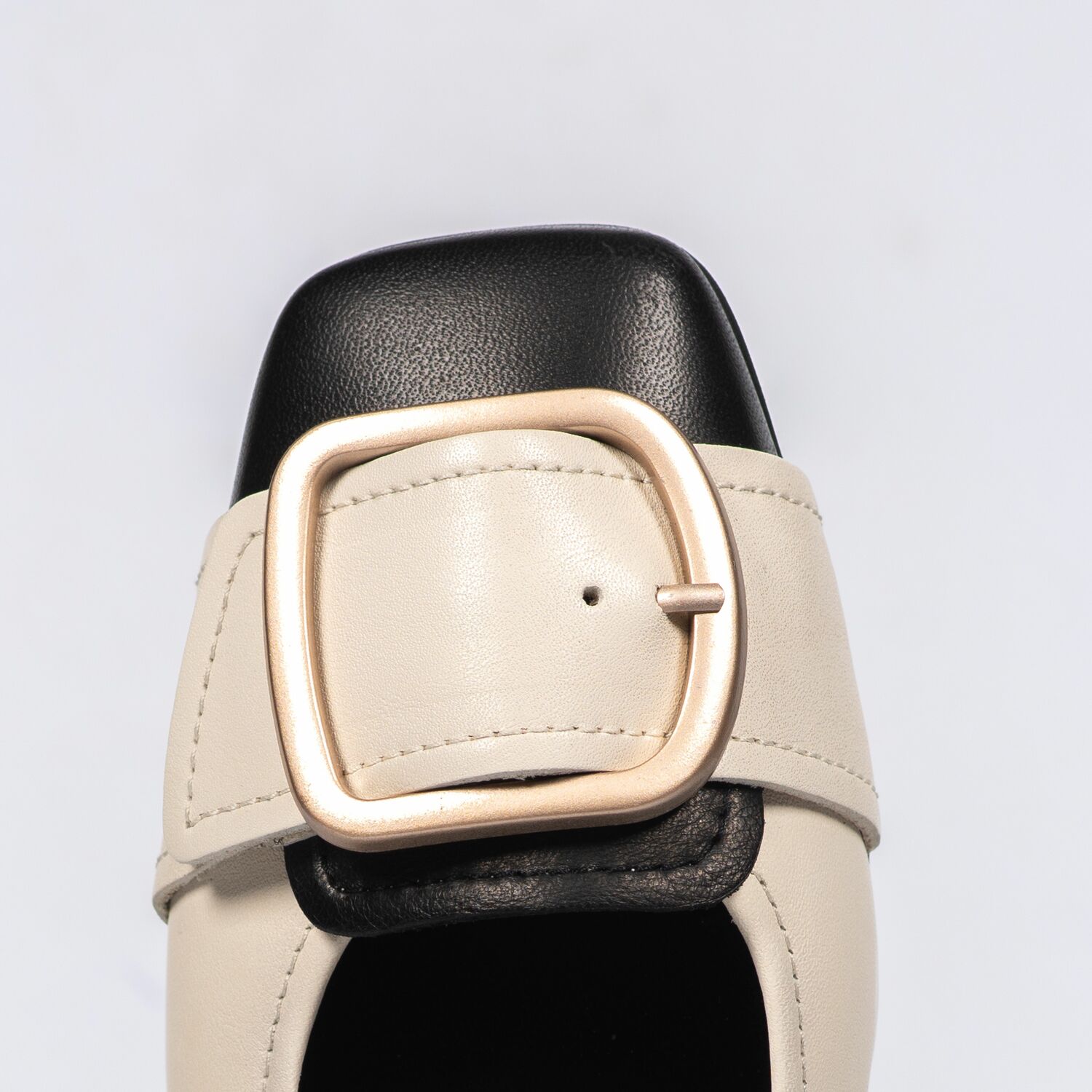 Hispanitas WOMEN LOAFERS