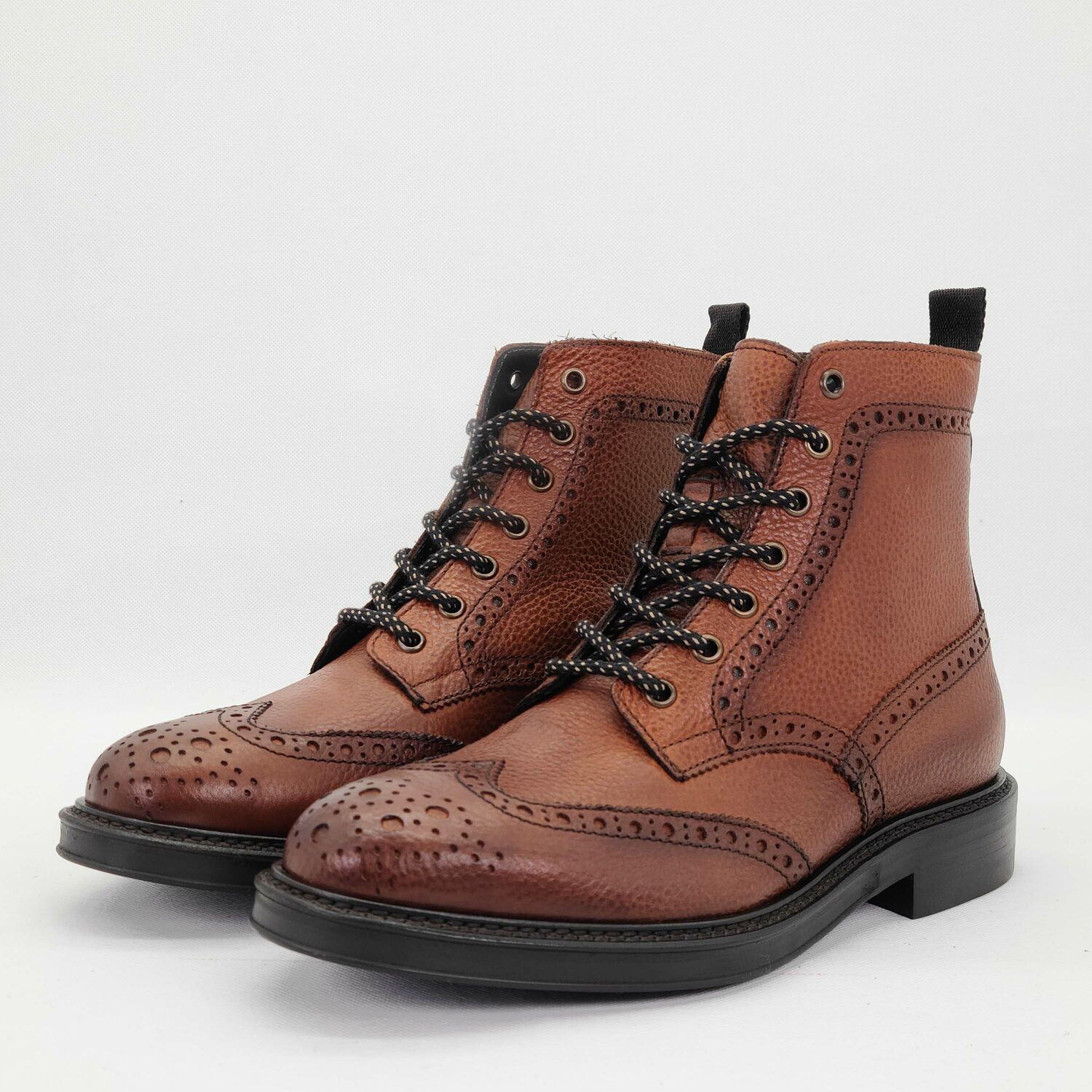 Marco Ferretti WINGTIP BOOTS