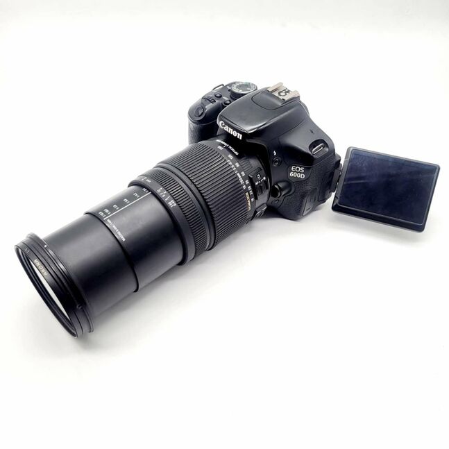  canon 600d + 18-55mm 