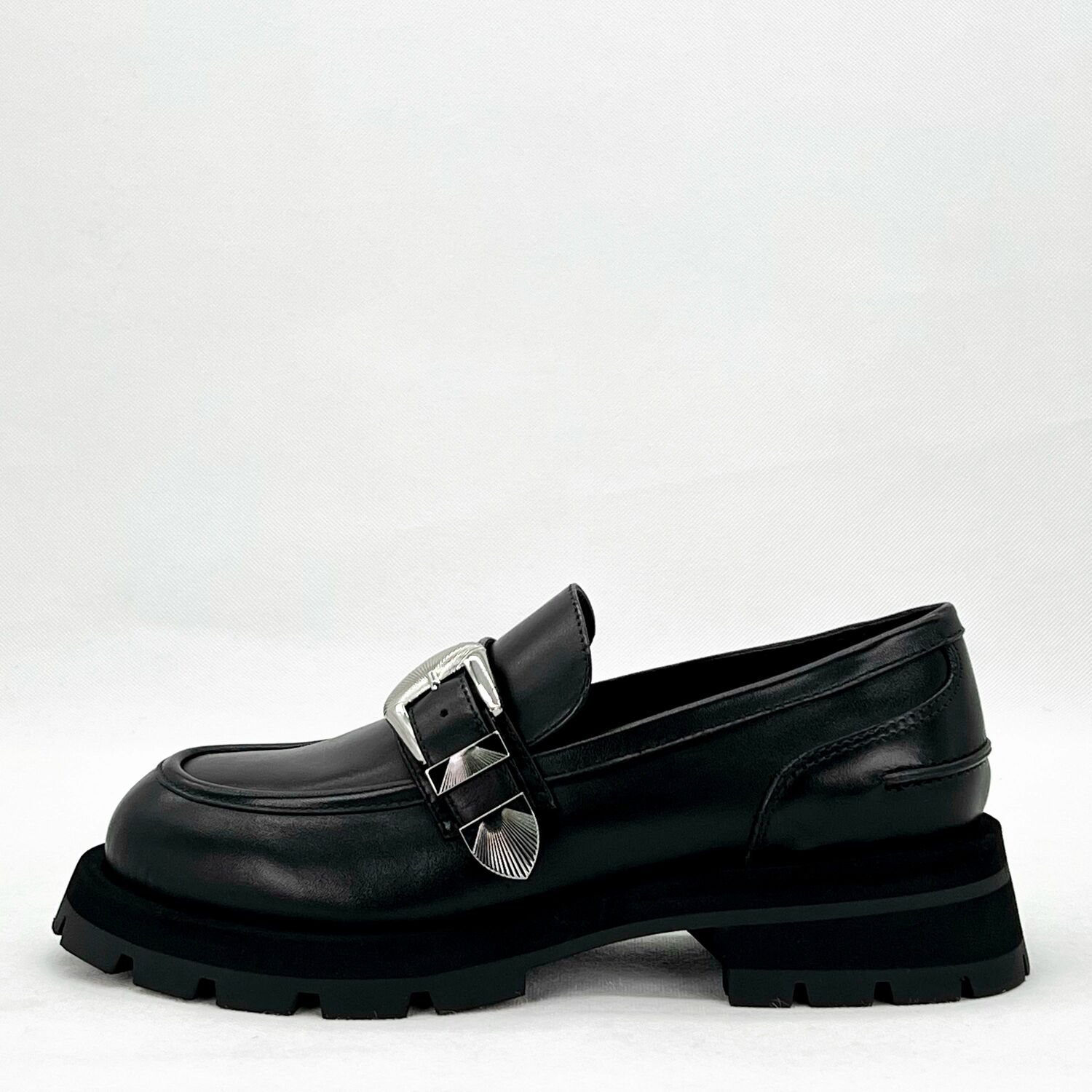 Sasha Fabiani WOMEN LOAFERS