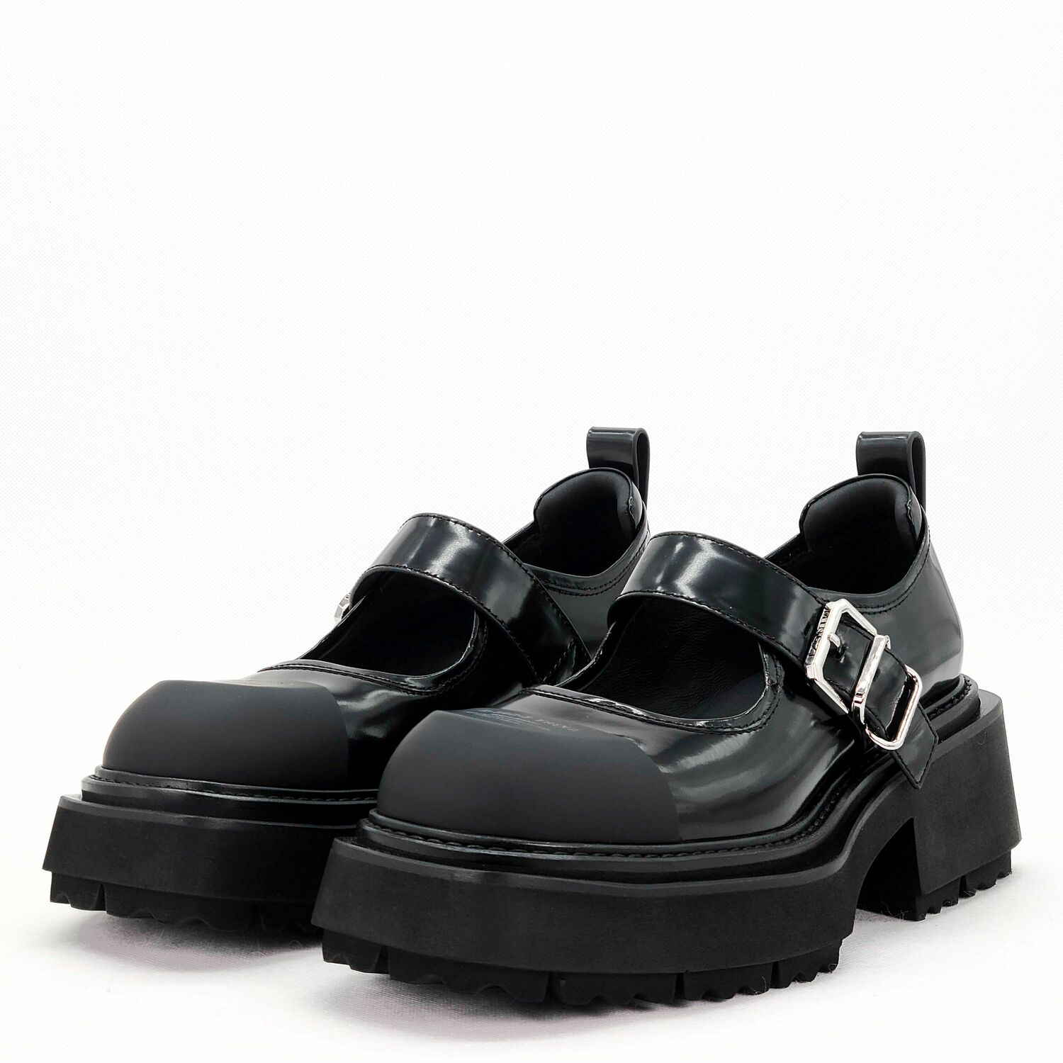Sasha Fabiani WOMEN SHOES