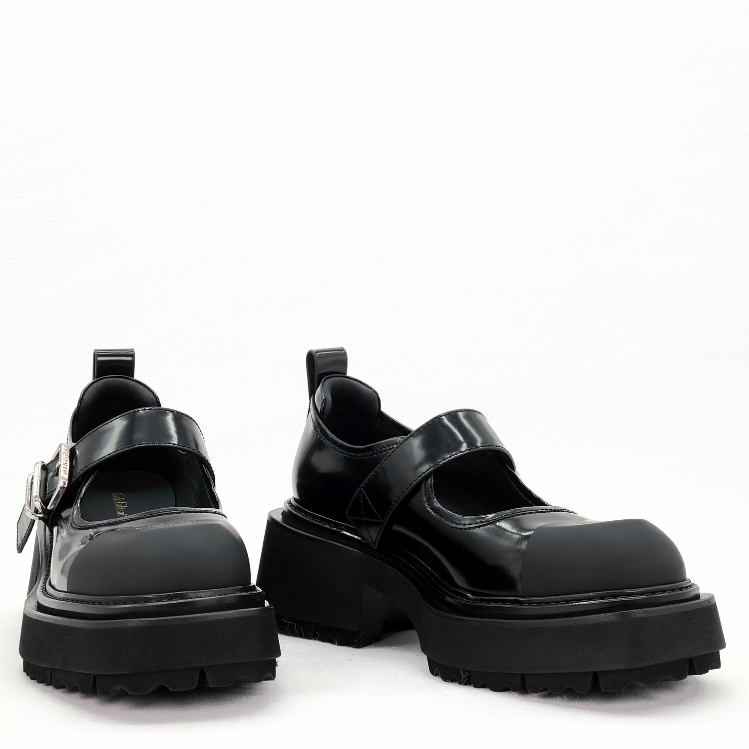 Sasha Fabiani WOMEN SHOES