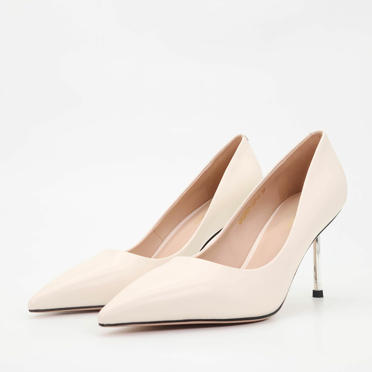 Sasha Fabiani HIGH HEELS