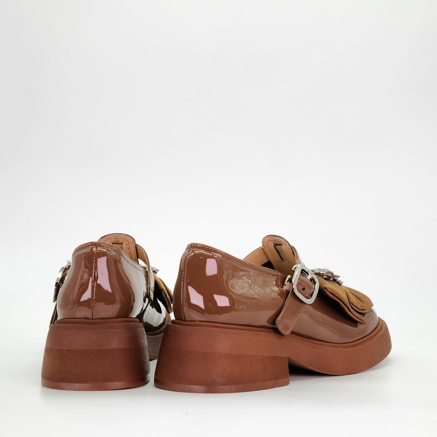 Sasha Fabiani SLIP-ON SHOES