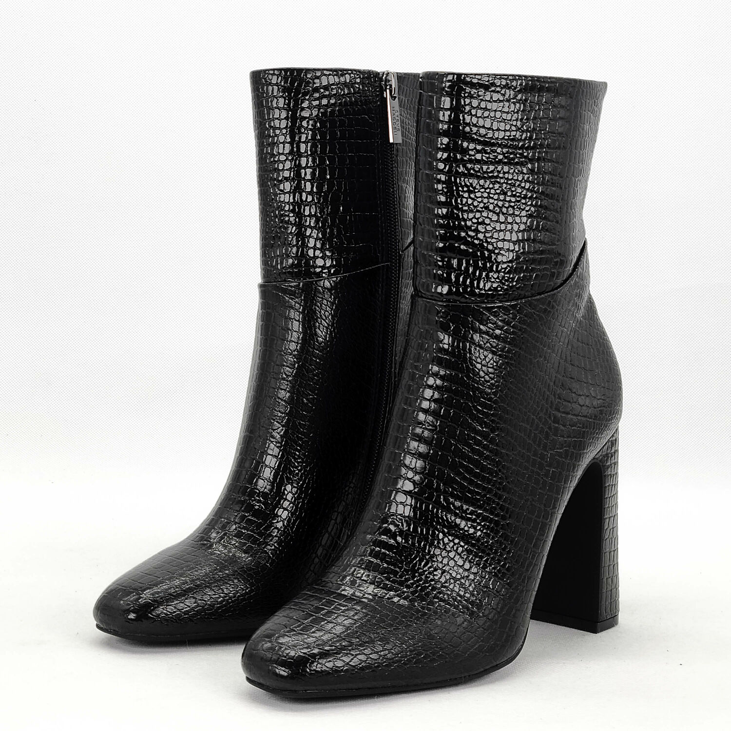 Steve Madden WOMEN ANKLE BOOTS