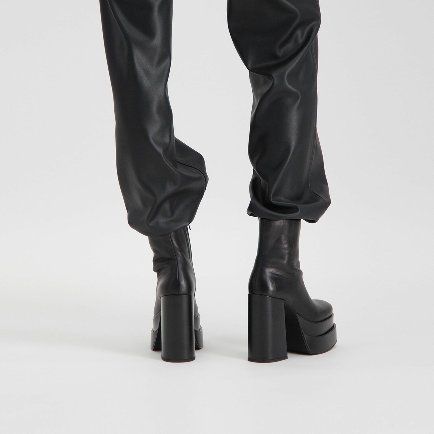 Steve Madden WOMEN ANKLE BOOTS