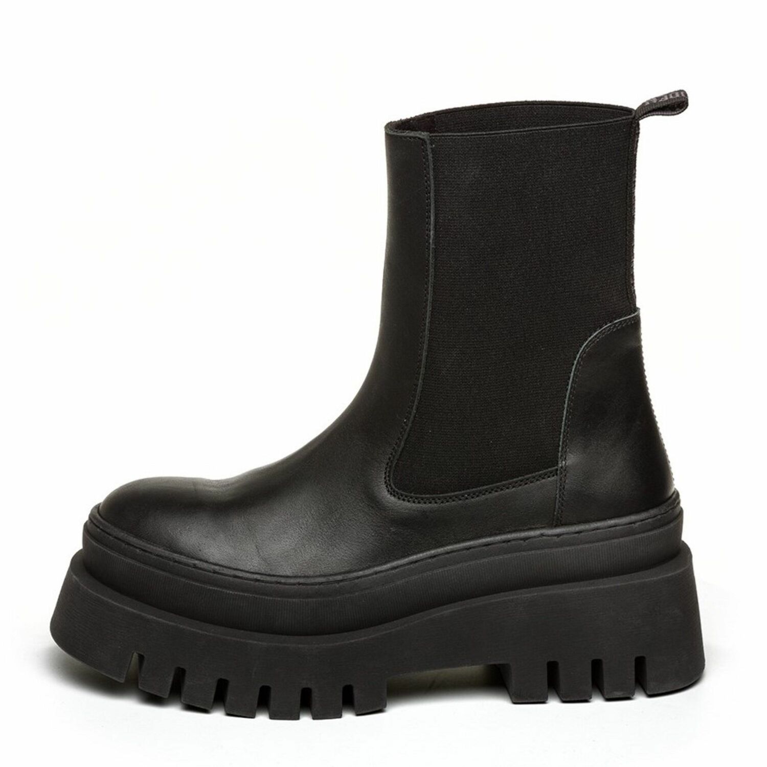 Steve Madden WOMEN CHELSEA BOOTS