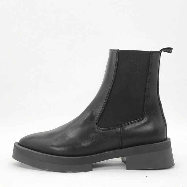Steve Madden WOMEN CHELSEA BOOTS