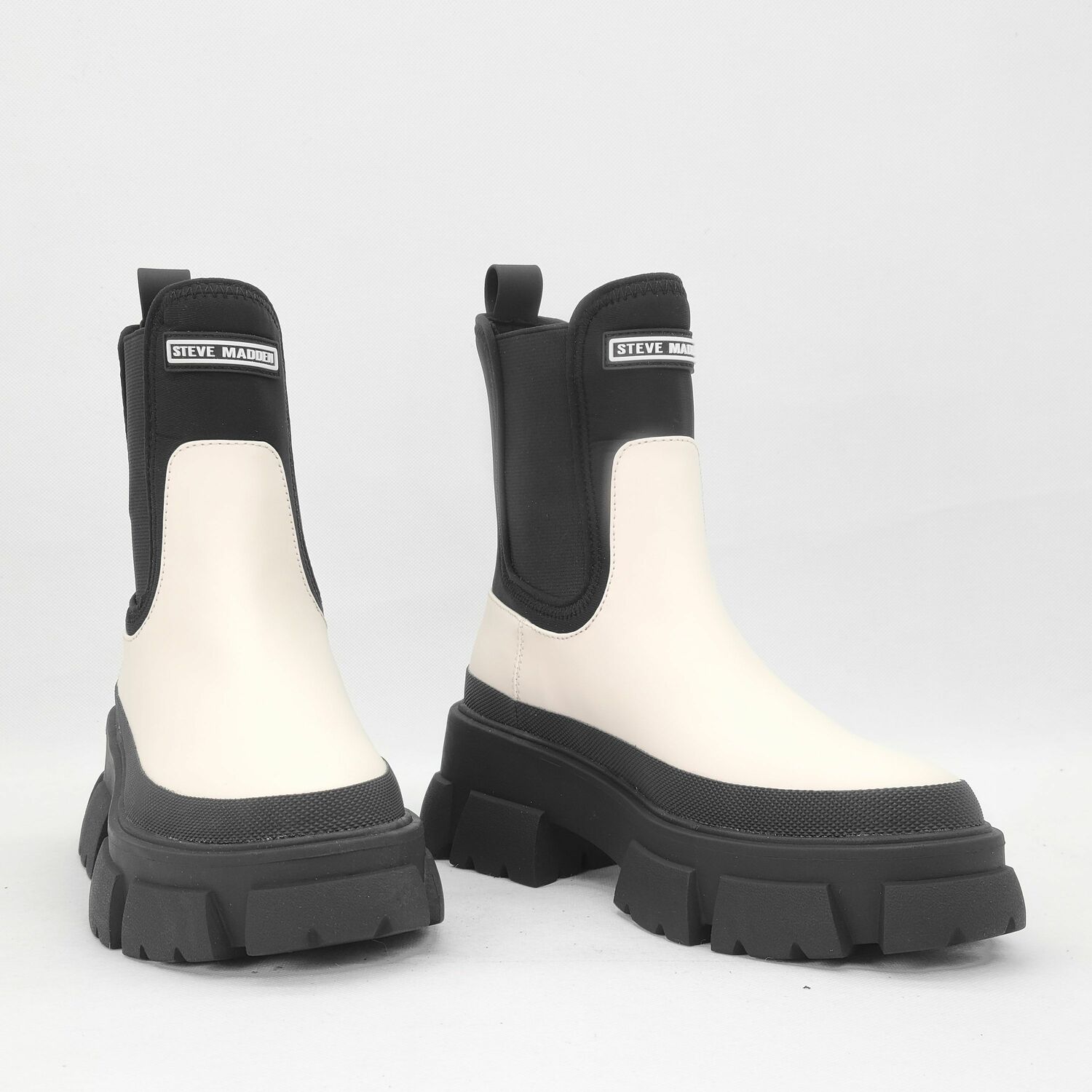 Steve Madden WOMEN CHELSEA BOOTS
