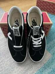 Vans sports low - black/white