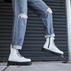 Dr. martens jadon цагаан 36
