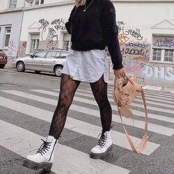 Dr. martens jadon цагаан 36