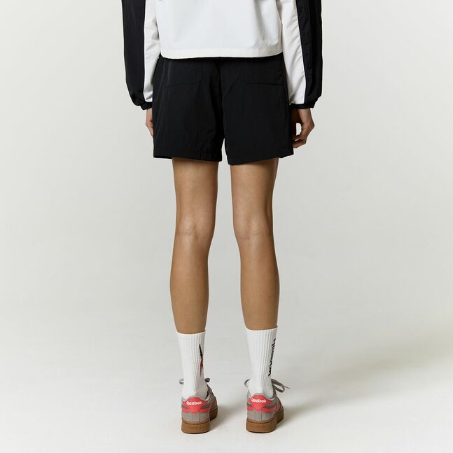 Women's Ellipse Short Shorts