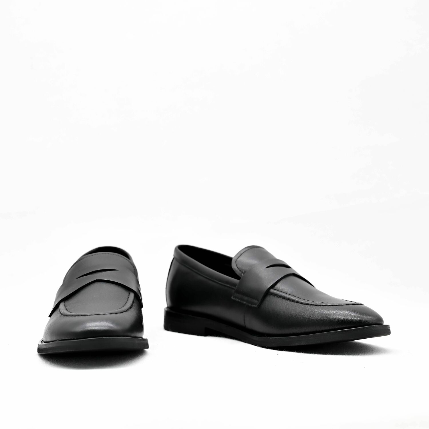 Sasha Fabiani WOMEN LOAFERS
